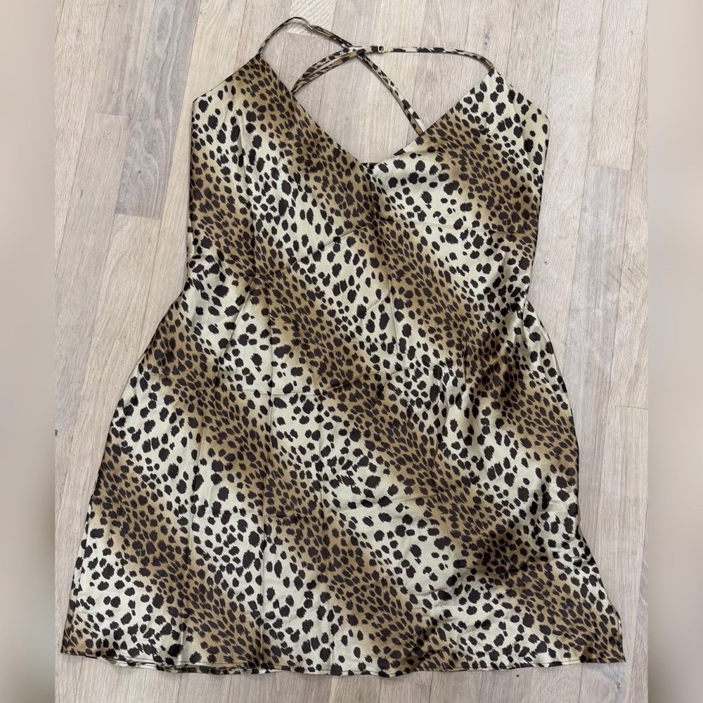 Victoria's Secret Leopard Nightgown 🤎